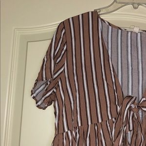 LA Hearts Tie Crop Top